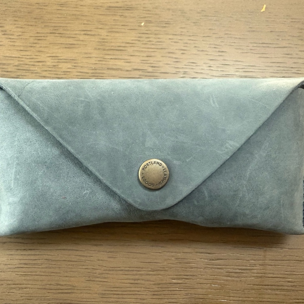 Portland Leather Premium Storm Sunglass Case